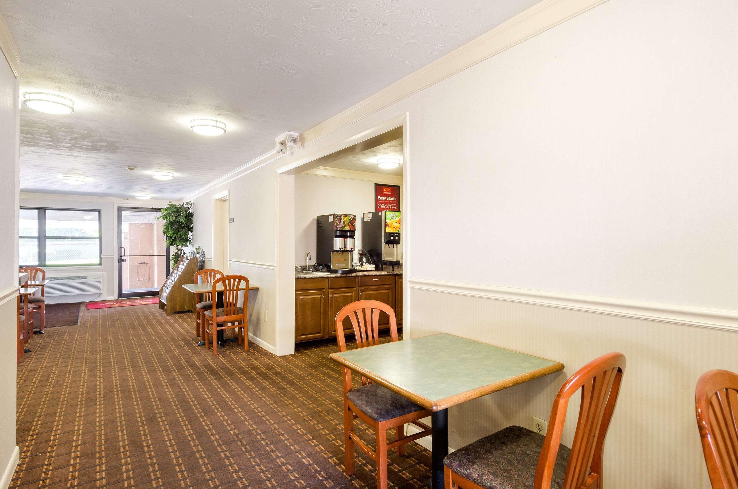 Econo Lodge Boston-Malden Exterior foto
